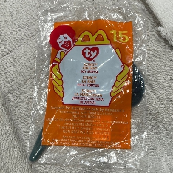 MCDONALD’S Ty Sting the Ray #15 - Picture 1 of 2